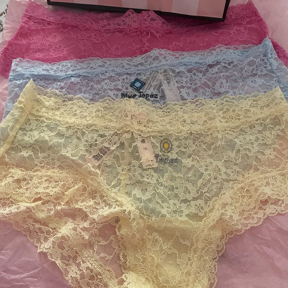 New 3 PACK Victoria’s Secret Cheeky Lace Panties Underwear Women Size L